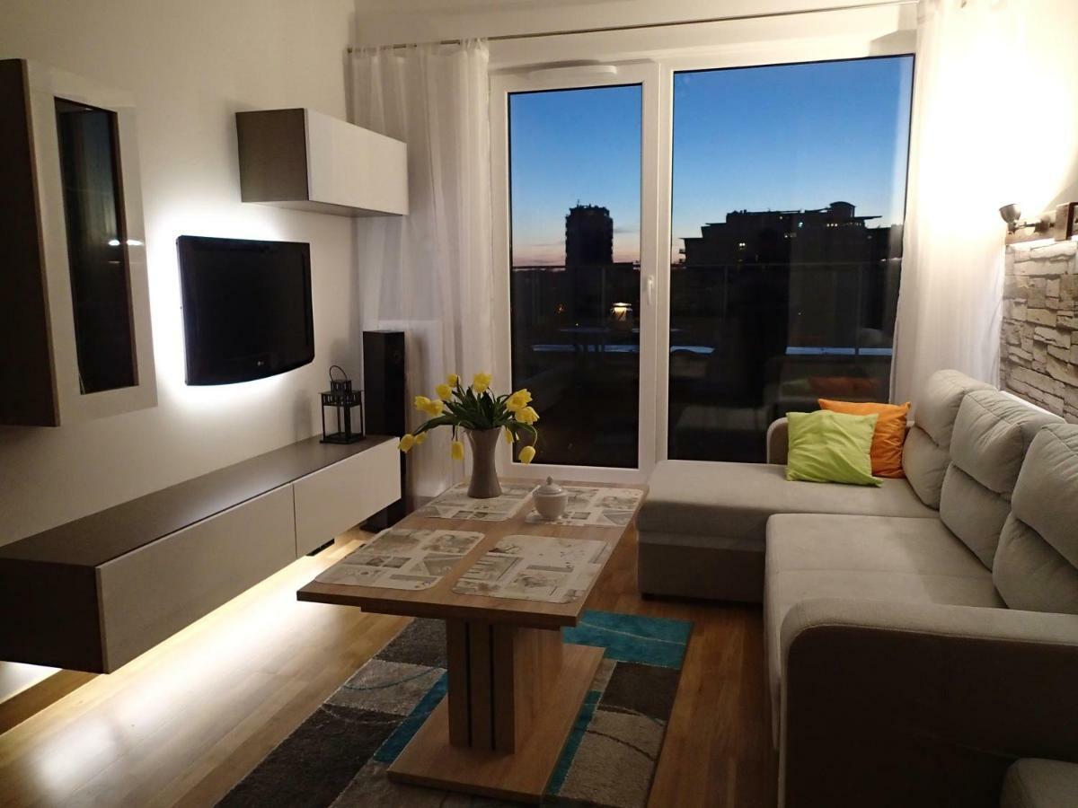 Apartament Dla Ciebie Z Tarasem I Garazem Kolobrzeg Exterior photo